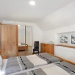 Uebern Hof Apartament