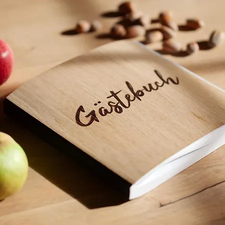 übern Hof Schmallenberg