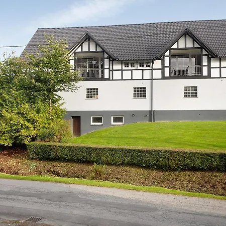 Uebern Hof Schmallenberg