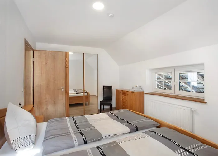 Uebern Hof Appartement